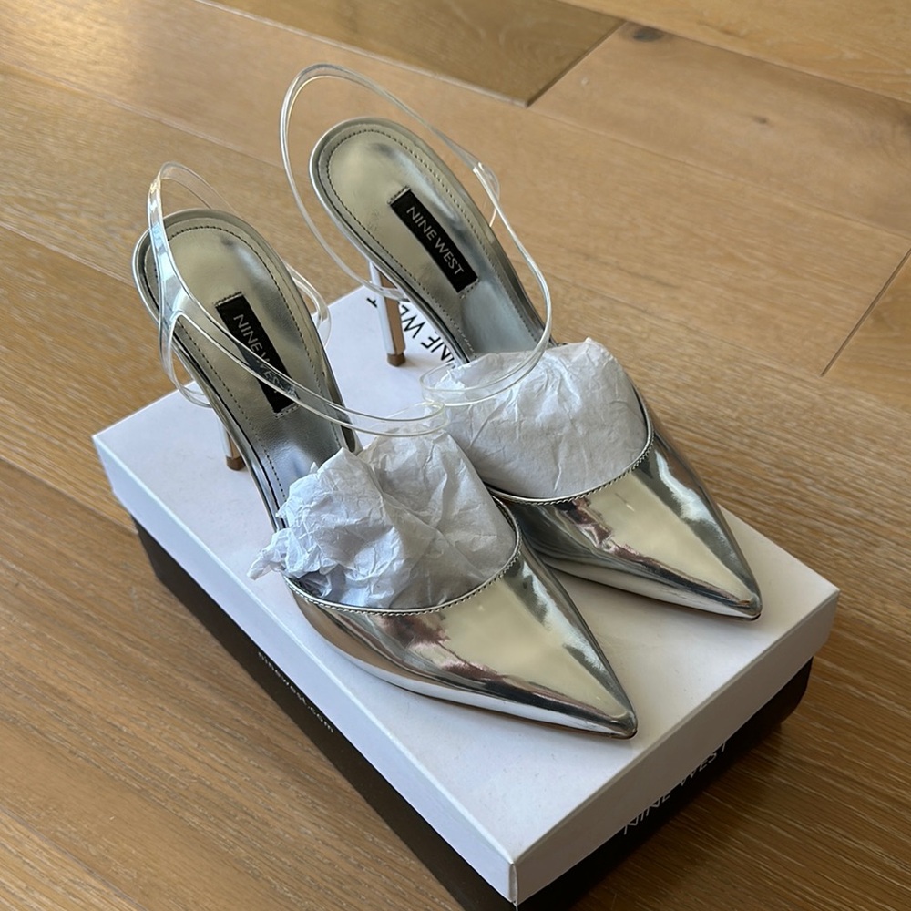 Nine West Silver Elegant Heels